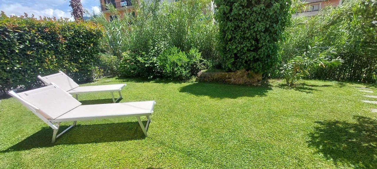 Apartment Appartamenti Enrica Moneglia